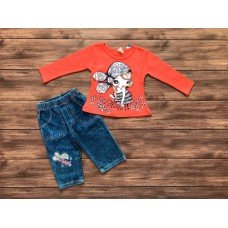 Костюм для дівчинки.